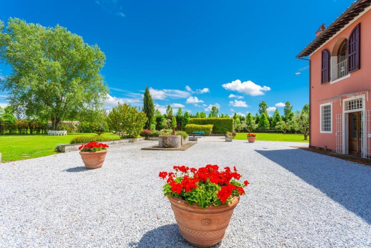 Villa Rossa Pisa Bagian luar foto